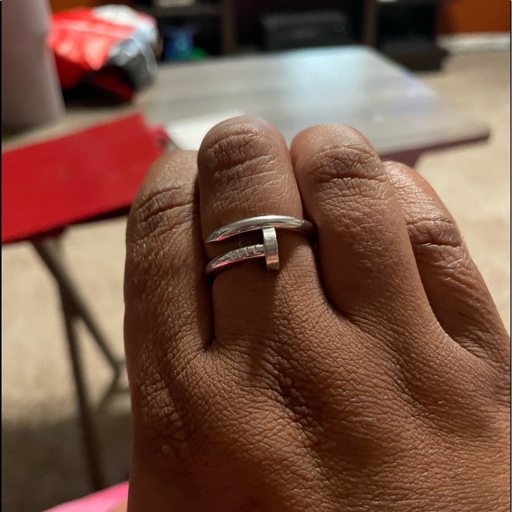 Cartier Juste un clou regular white gold sz57